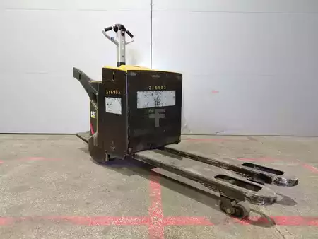 Beállós targonca 2016  CAT Lift Trucks NPV20N2 (9)