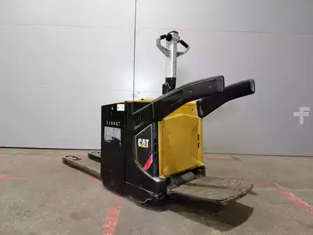 Beállós targonca 2017  CAT Lift Trucks NPV20N2 (4)