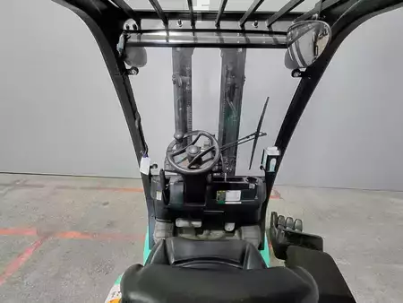 LPG heftrucks 2007  Yale GLP20SX (7)