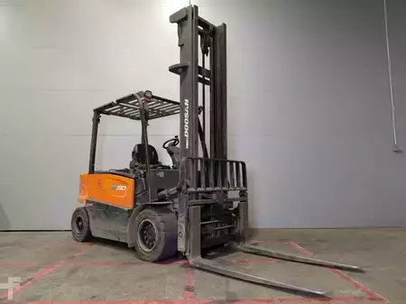 Elektro čtyřkolový VZV 2019  Doosan B50X-7 (8)