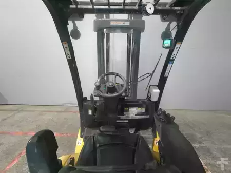 Dieselstapler 2020  Yale GDP30VX (14)