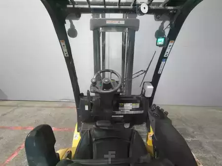 Dieselstapler 2020  Yale GDP30VX (2)