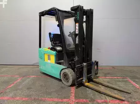 Elektro tříkolové VZV 2007  Yale ERP16 ATF (1)