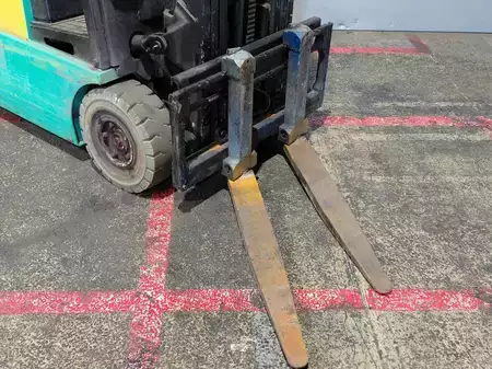Elektro tříkolové VZV 2007  Yale ERP16 ATF (5)