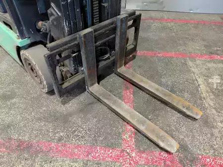 Elektro tříkolové VZV 2007  Yale ERP16 ATF (15)