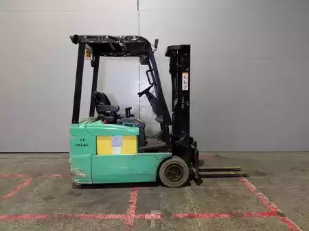 Elektro tříkolové VZV 2007  Yale ERP16 ATF (11)