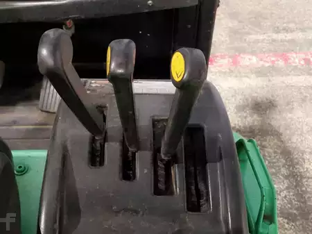 Elektro tříkolové VZV 2007  Yale ERP16 ATF (15)