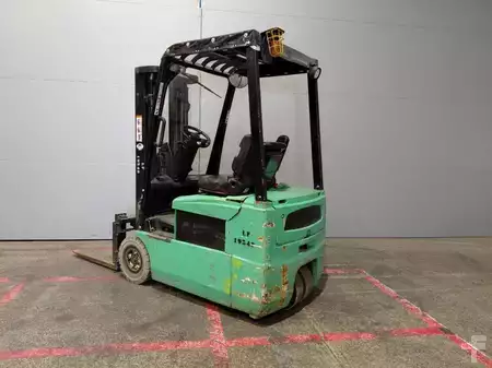 Elektro tříkolové VZV 2007  Yale ERP16 ATF (10)