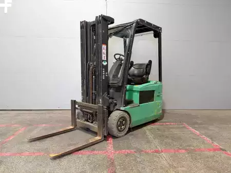 Elektro tříkolové VZV 2007  Yale ERP16 ATF (18)
