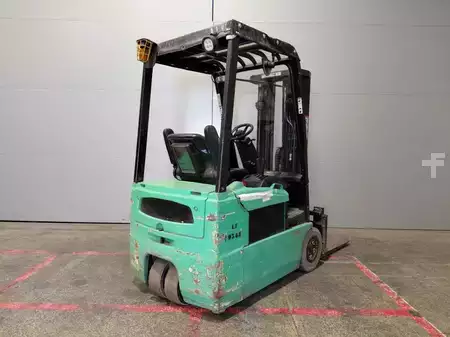 Elektro tříkolové VZV 2007  Yale ERP16 ATF (4)