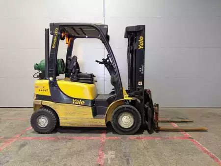 Nestekaasutrukki 2015  Yale GLP20VX (12)