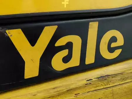 Nestekaasutrukki 2015  Yale GLP20VX (13)