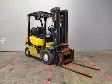 Nestekaasutrukki 2015  Yale GLP20VX (16)