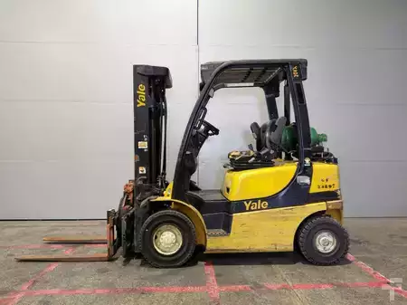 Nestekaasutrukki 2015  Yale GLP20VX (2)