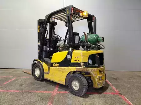 Nestekaasutrukki 2015  Yale GLP20VX (3)
