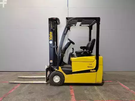 Elektro tříkolové VZV 2017  Yale ERP15VC (18)