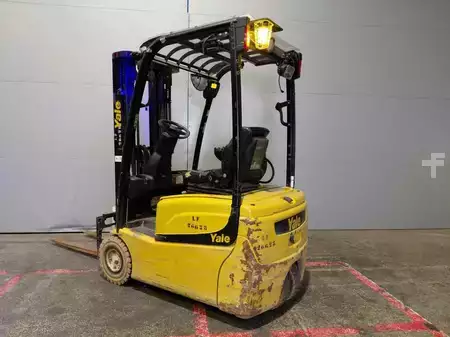 Elektro tříkolové VZV 2017  Yale ERP16VT SWB (1)