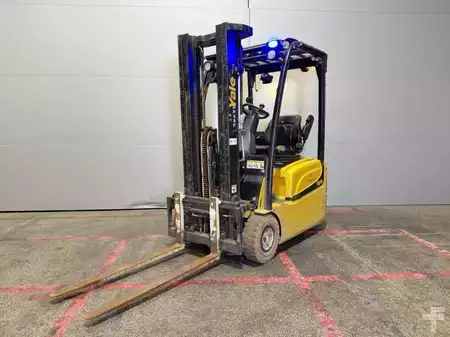 Elektro tříkolové VZV 2017  Yale ERP16VT SWB (15)
