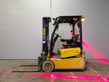 Sähkö - 3 pyör 2017  Yale ERP16VT SWB (6)