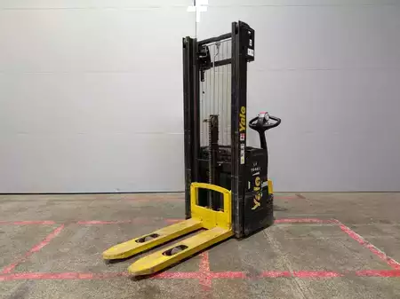 Stacker pedestre 2017  Yale MS12AC (12)
