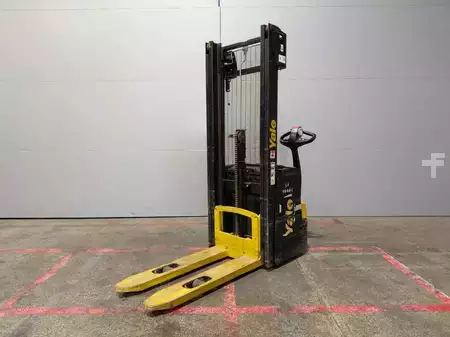 Stacker pedestre 2017  Yale MS12AC (18)