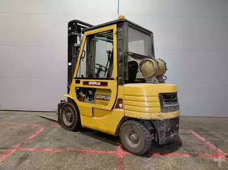 Nestekaasutrukki 1996  CAT Lift Trucks GP25 (10)