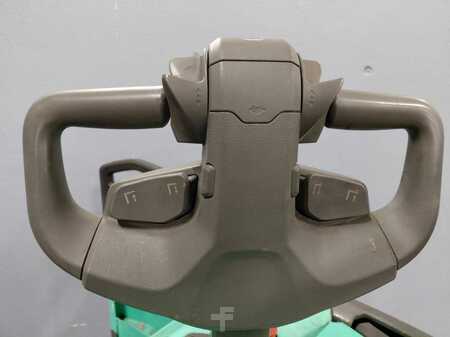 VZV s plošinou pro řidiče 2022  Mitsubishi PBF25N3R MITSUBISHI (9)