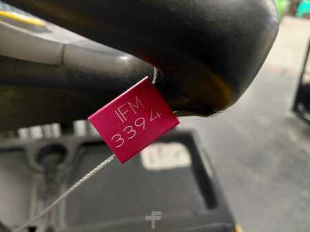 Hochhubwagen 2000  Yale MS12X (10)