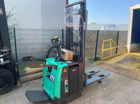 VZV s plošinou pro řidiče 2023  Mitsubishi SBV12P (17)