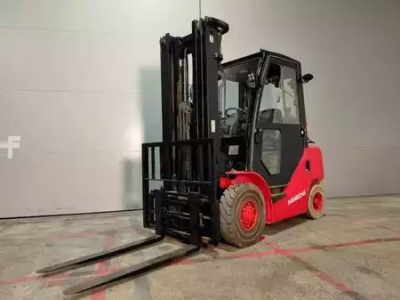 Chariots élévateurs GPL 2021  HC (Hangcha) XF25G (1)