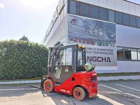 9943_N10560-3.jpg?v=1762591457