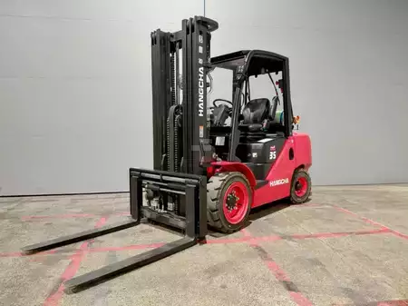 Chariots élévateurs GPL 2022  HC (Hangcha) XF35G (3)