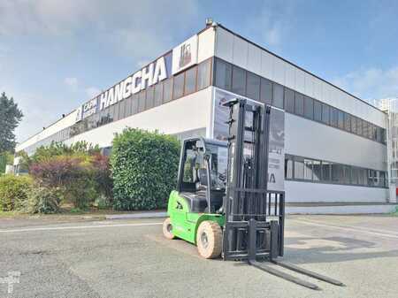 Elektryczne 4-kołowe 2023  HC (Hangcha) XC30i (3)