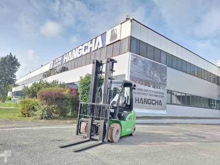 Elektryczne 4-kołowe 2023  HC (Hangcha) XC30i (4)