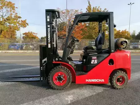 Nestekaasutrukki 2022  HC (Hangcha) XF25G (13)
