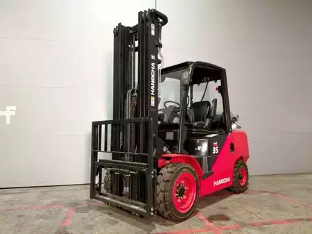 Chariots élévateurs GPL 2026  HC (Hangcha) XF35G (1)