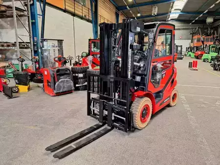 Chariots élévateurs GPL 2026  HC (Hangcha) XF25G-2 (2)