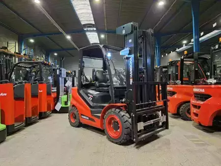 Chariots élévateurs GPL 2026  HC (Hangcha) XF30G-2 (7)