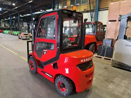 Diesel truck 2026  HC (Hangcha) XF25D-2 (CPCD25-X2H7F1) (1)