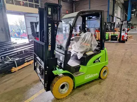 Elektryczne 4-kołowe 2024  HC (Hangcha) XC25i (4)