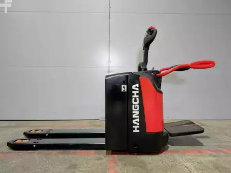 Apilador conductor incorporado 2026  HC (Hangcha) CBD30-AC2S (3)
