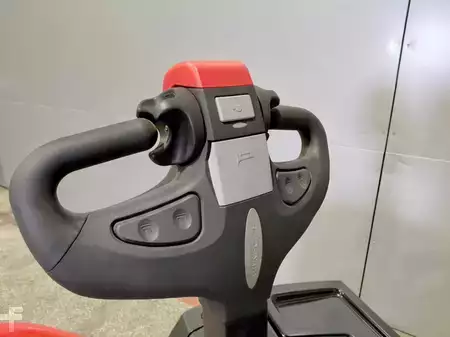 Apilador conductor incorporado 2026  HC (Hangcha) CBD30-AC2S (9)