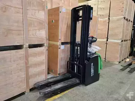 Apilador conductor incorporado 2026  HC (Hangcha) CDD20-AC2S i (2)