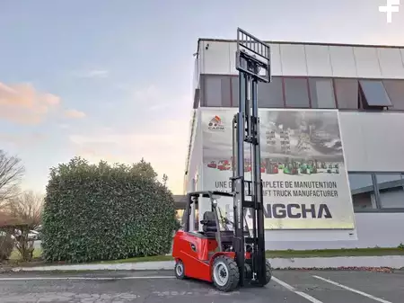Eléctrico - 4 rodas 2026  HC (Hangcha) AE30 (1)