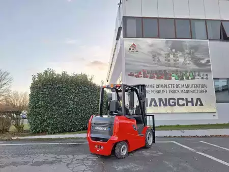 Eléctrico - 4 rodas 2026  HC (Hangcha) AE30 (3)