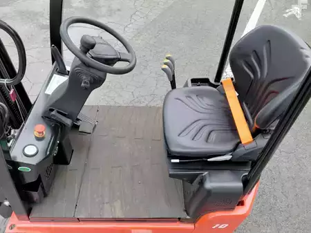 Carrelli elettrici 3 ruote 2026  HC (Hangcha) X3W10 (CPDS10-XD4) (8)