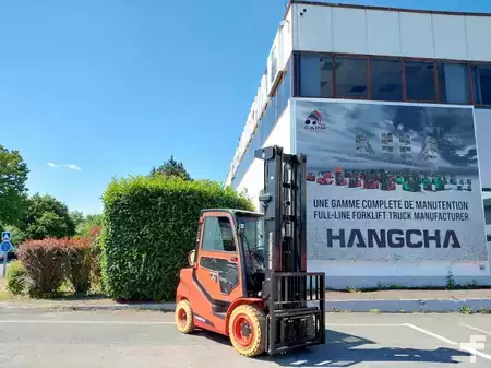 Chariots élévateurs GPL 2026  HC (Hangcha) XF35G-2 (2)