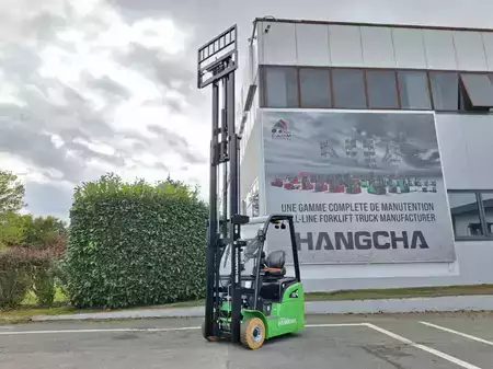 Sähkö - 3 pyör 2026  HC (Hangcha) XC3-18i (CPDS18-XCC2G-SI) (7)