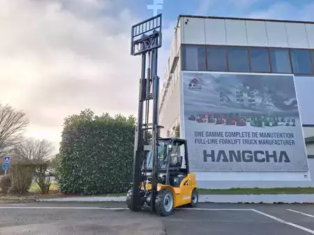 Chariots électriques à 4 roues 2026  HC (Hangcha) XE38i (CPD38-XEY2HA-SI) (11)