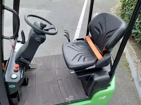 Carrelli elettrici 3 ruote 2026  HC (Hangcha) X3W10-I (CPDS10-XD4-I) (7)